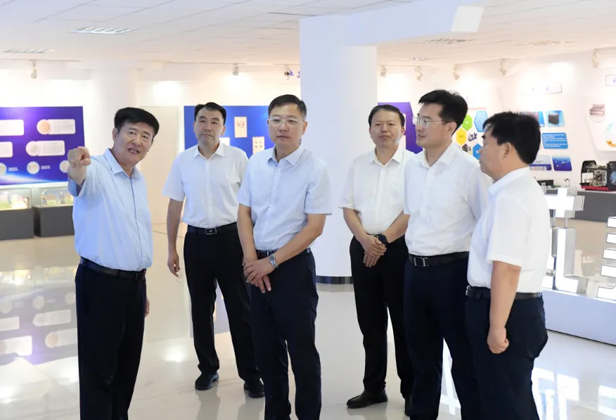 马晓磊书记来美林调研-1.jpg